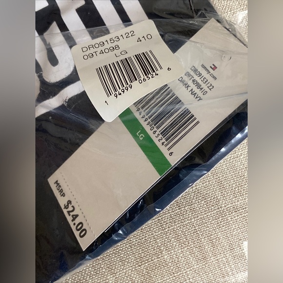 TOMMY HILFIGER Men’s Short Sleeve Screen Print Logo Tee Dark Navy Size Large - Picture 4 of 9